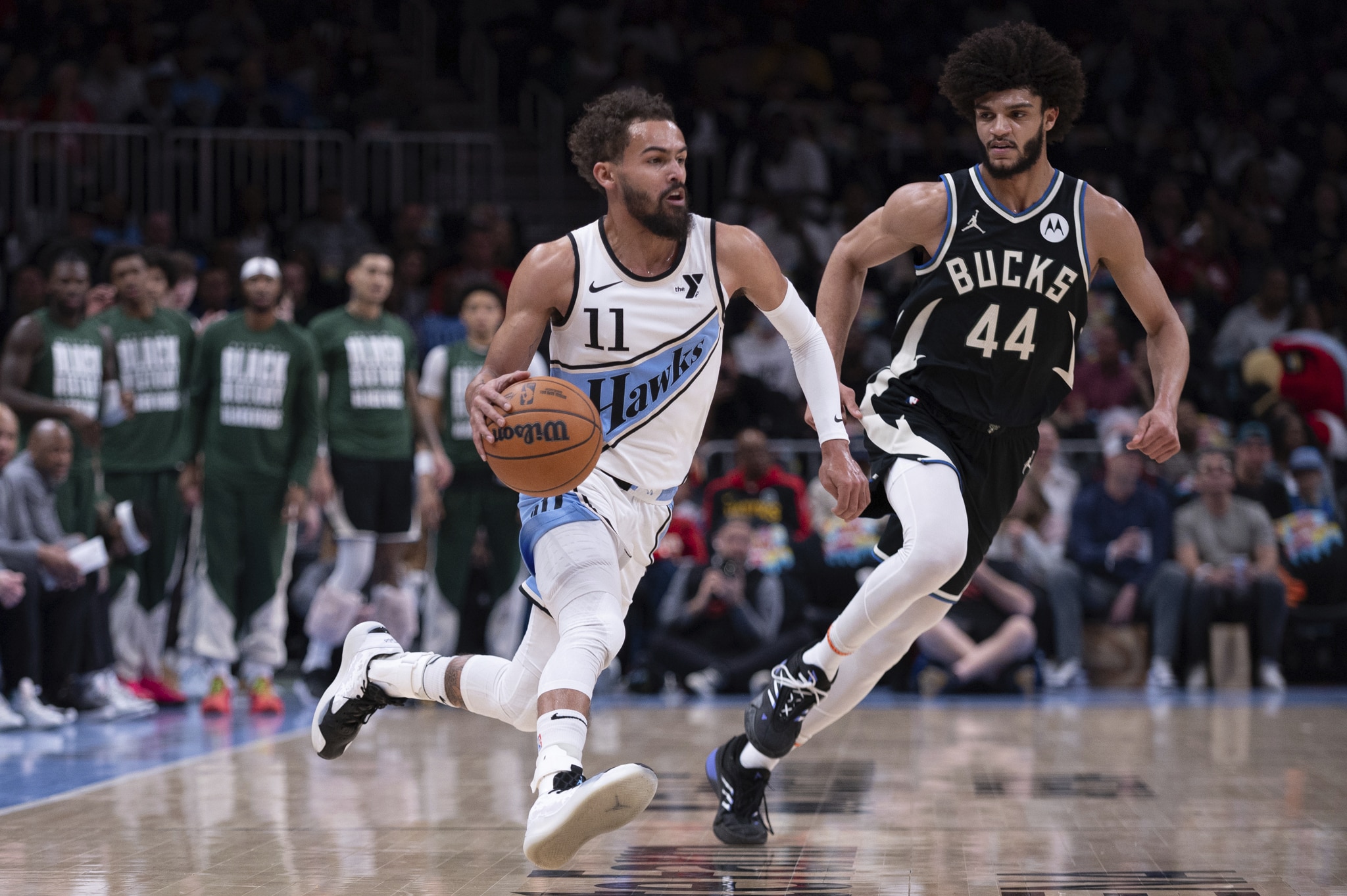 Trae Young Hawks derrotou Bucks NBA