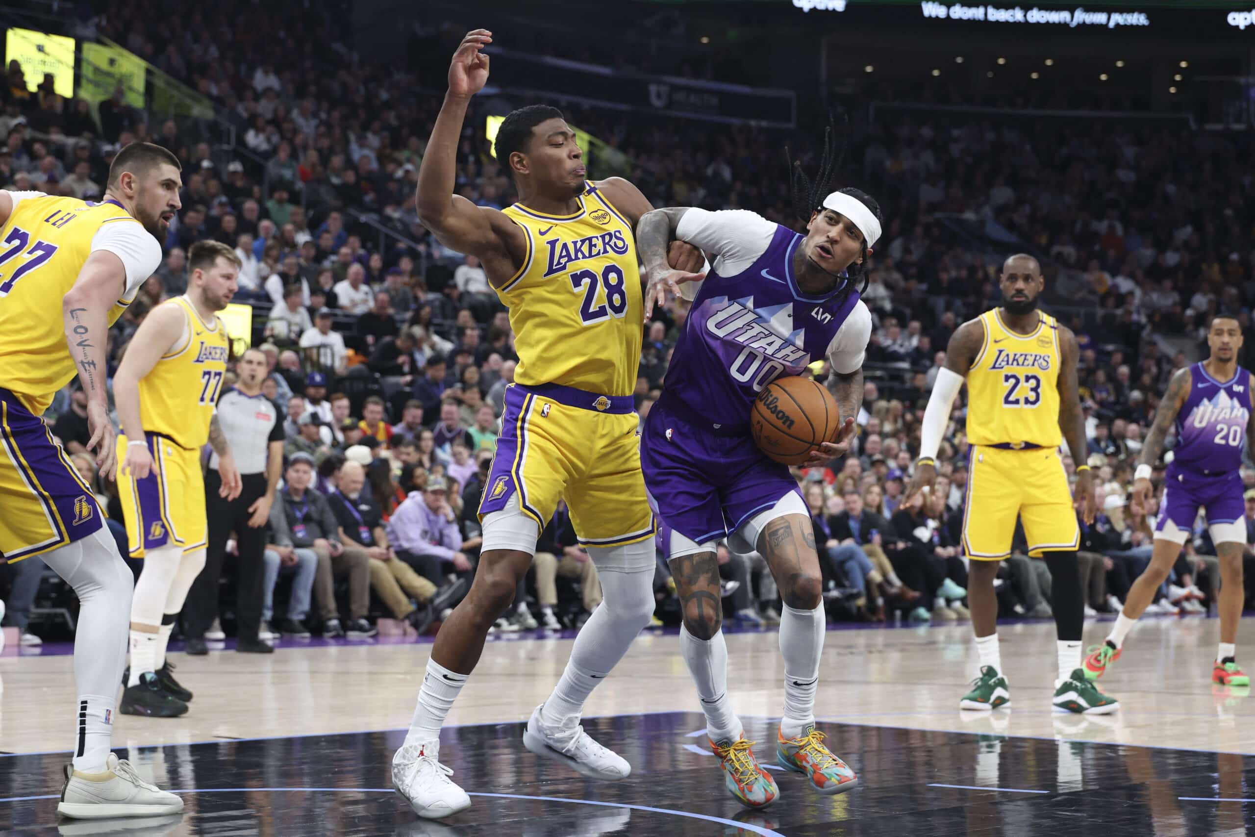 Utah Jazz contra o Los Angeles Lakers Jordan Clarkson NBA