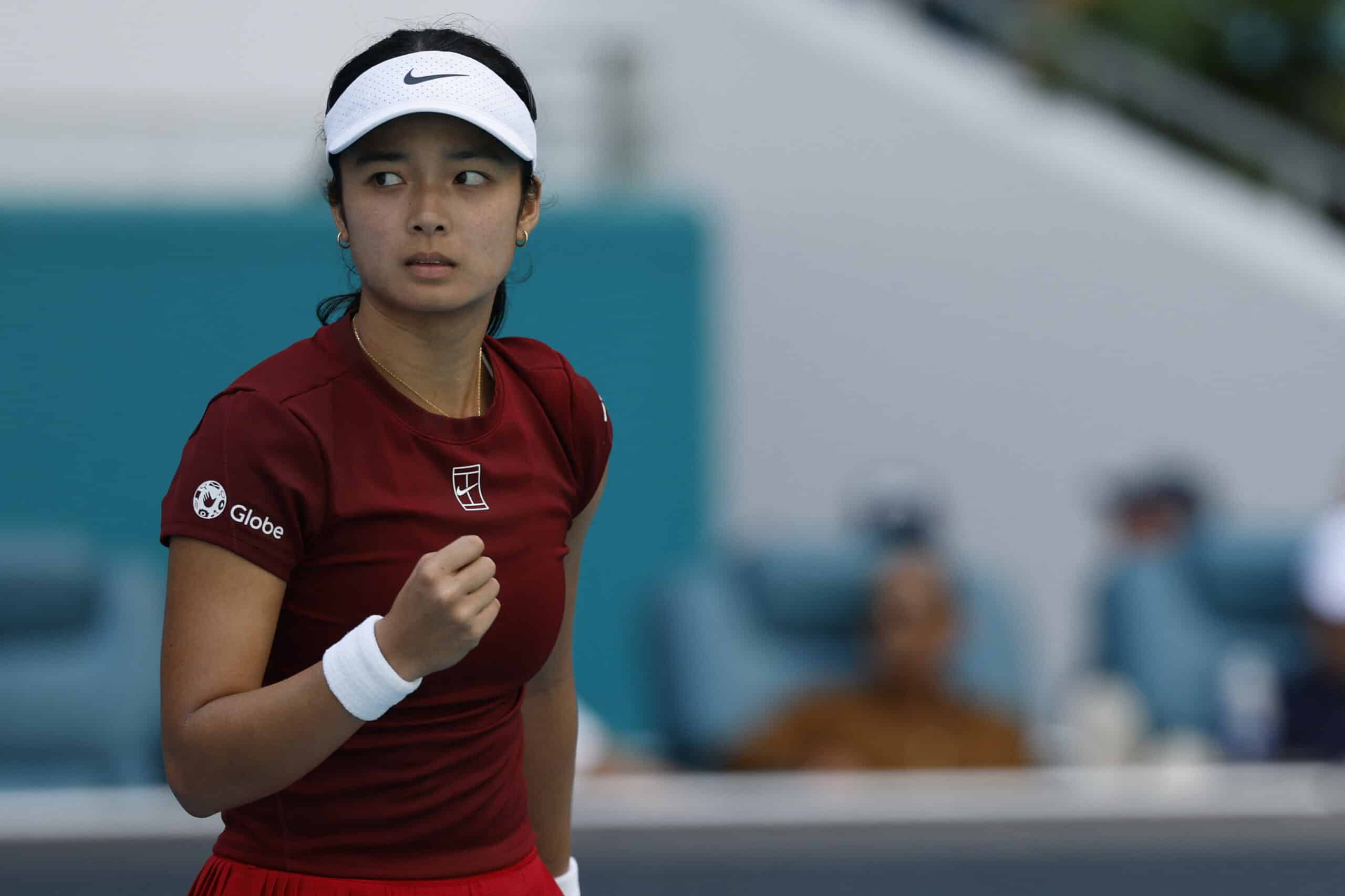 Alex Eala Tennis Philippines 2025 Miami Open Iga Swiatek Grand Slam