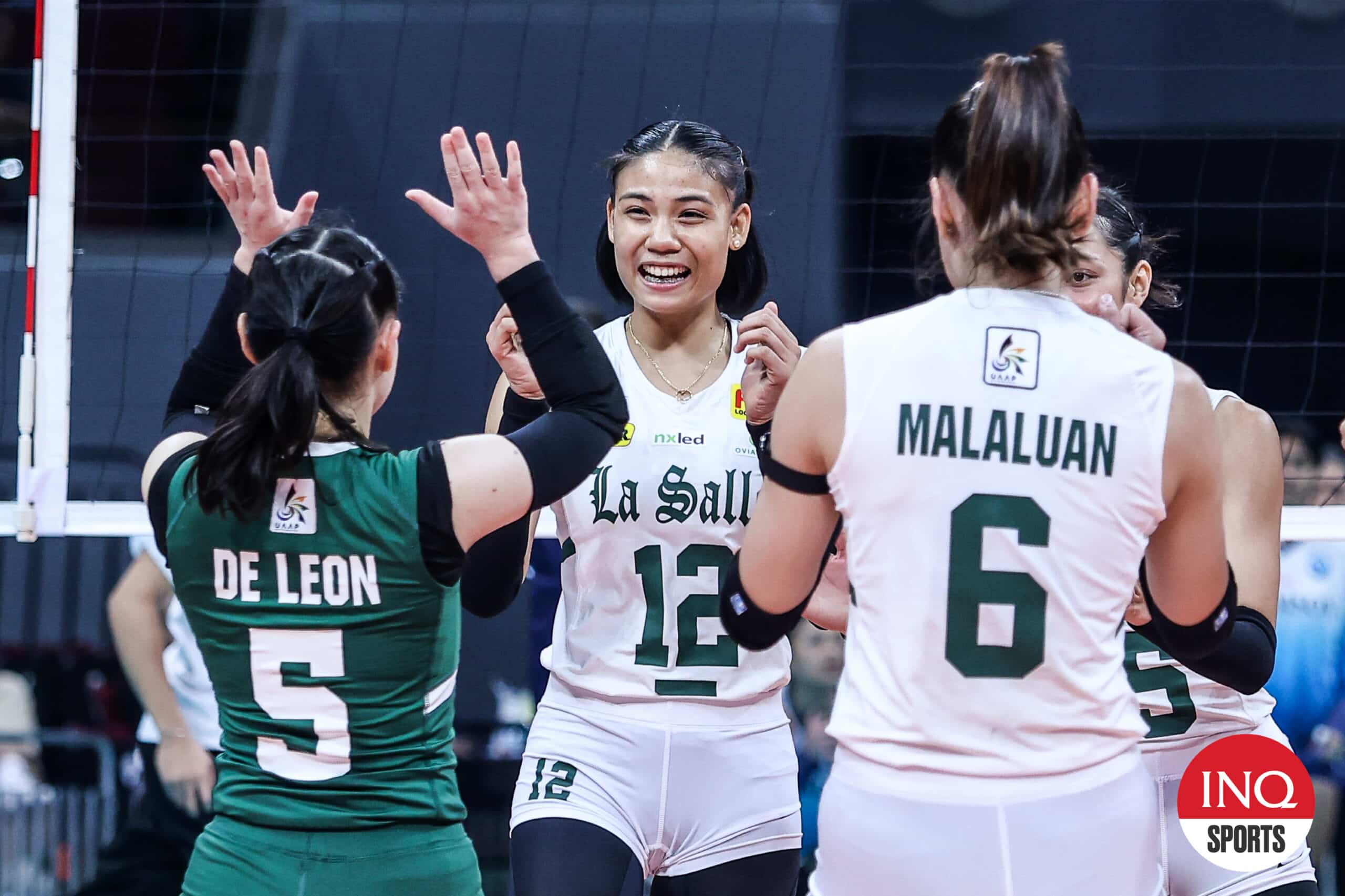 La Salle Lady Spikers zvaigzne Eņģelis Canino.