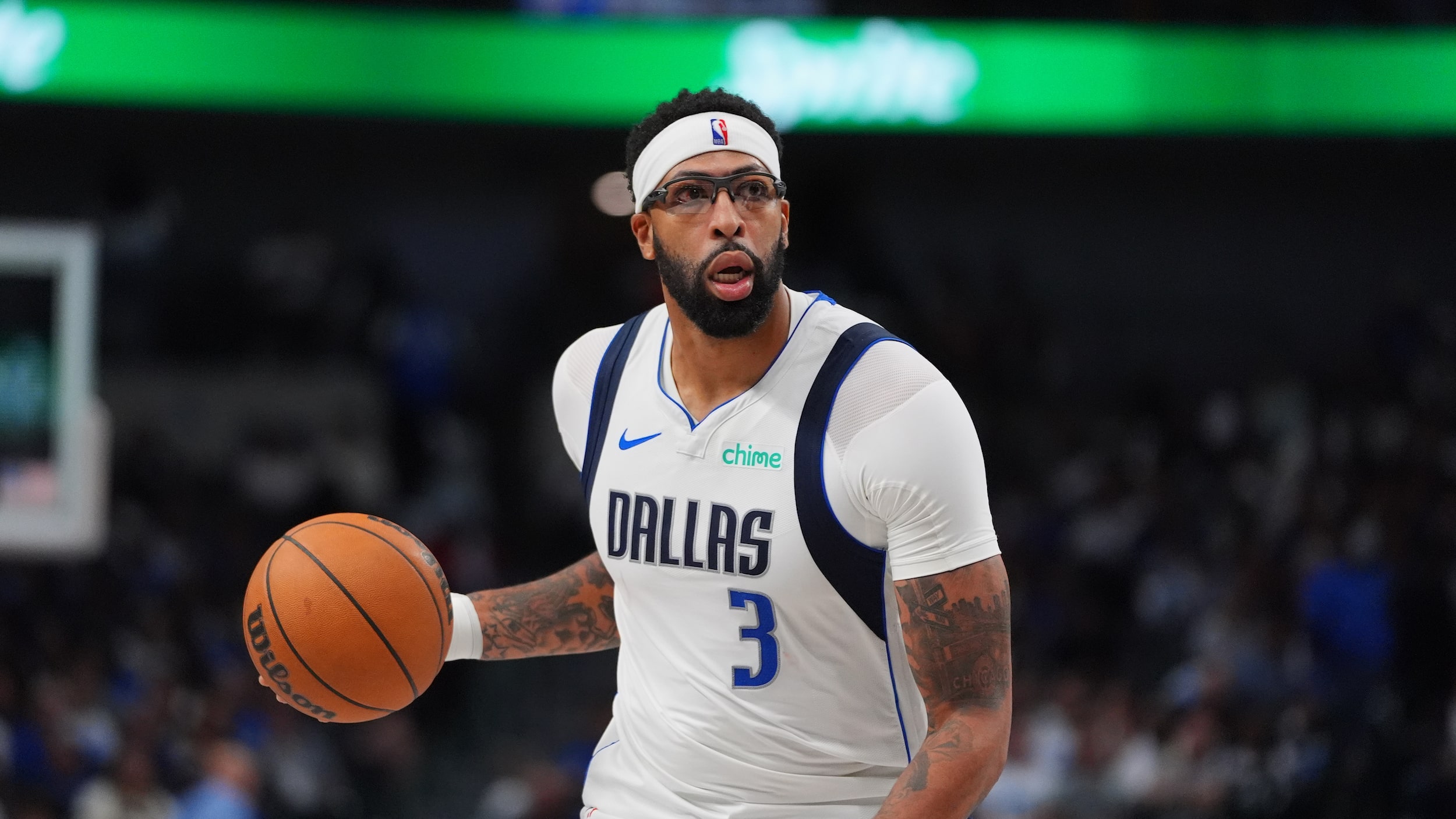 NBA: Anthony Davis sent to Wizards in blockbuster trade