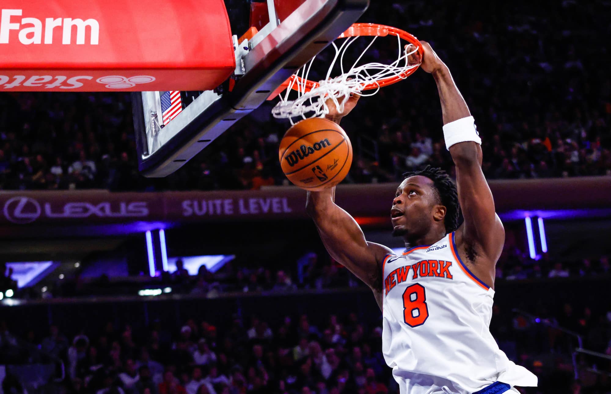 NBA: Balanced Knicks snap skid, hand Bulls first loss