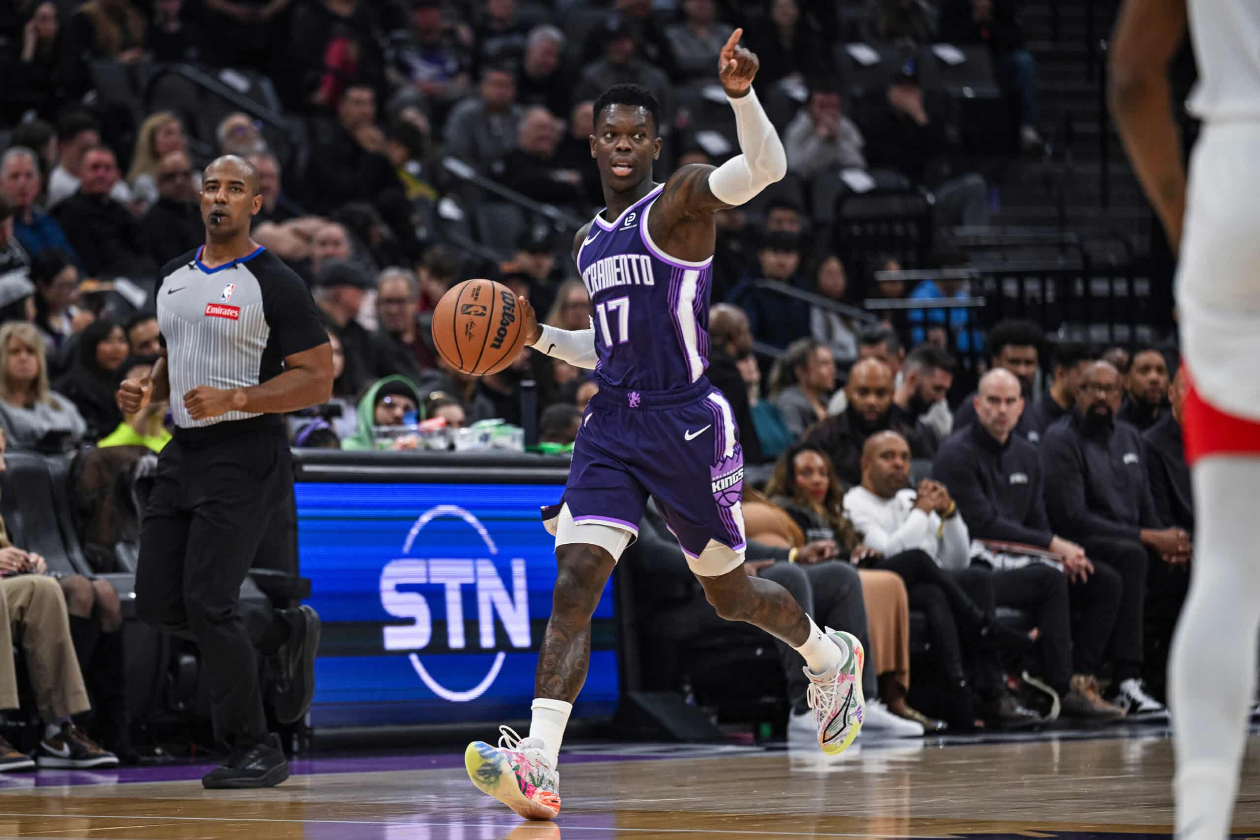 NBA: Dennis Schroder hits late 3 in OT as Kings stun Rockets