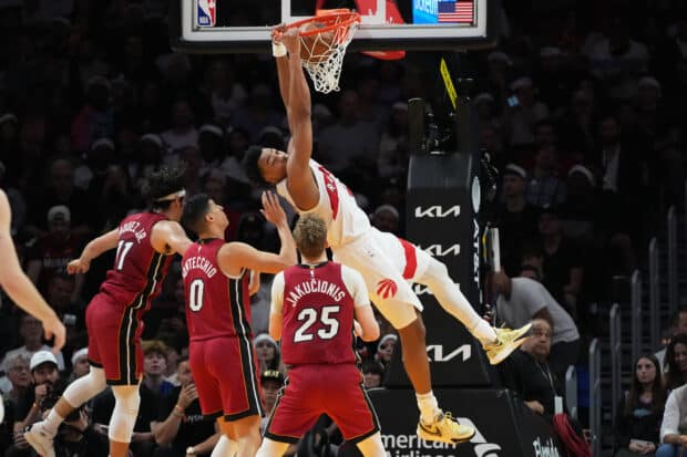 NBA: Raptors send Heat reeling to 9th loss in 11-game span
