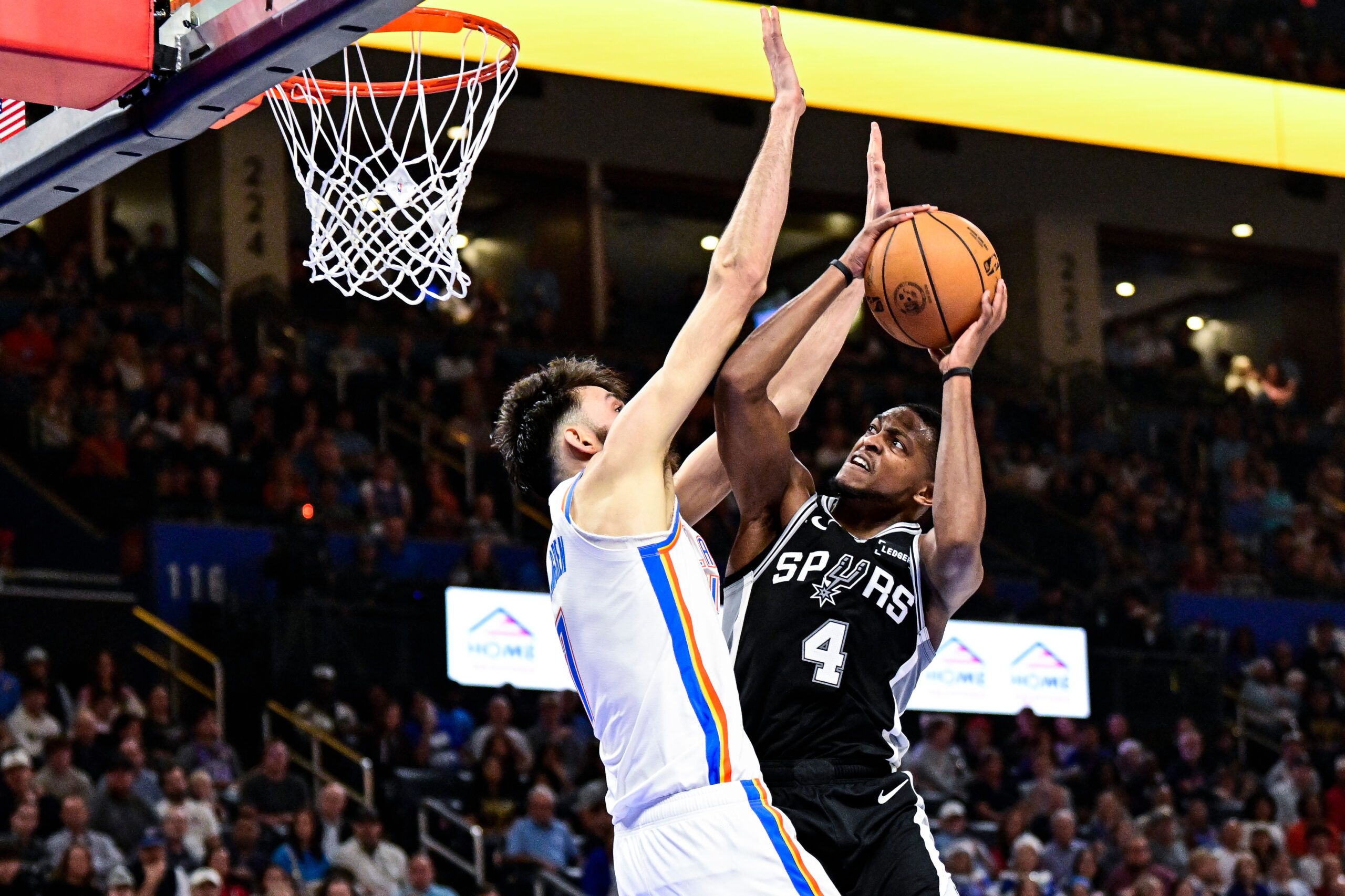 NBA: Spurs rout Thunder for third win over defending champs
