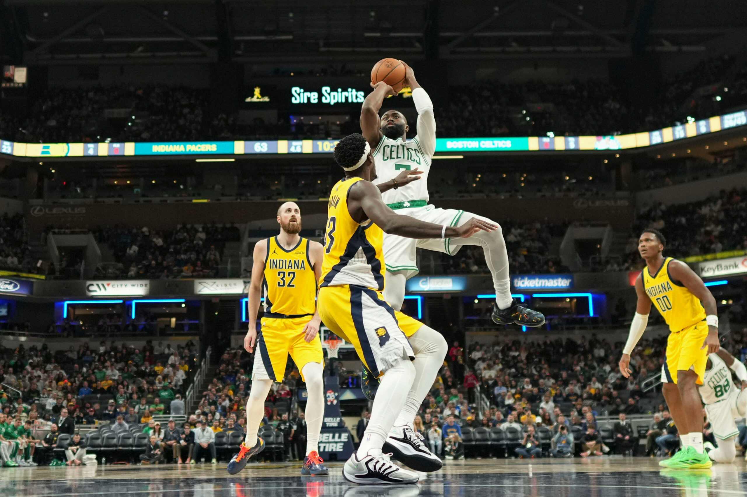 NBA: Celtics make 20 3-pointers to beat Pacers