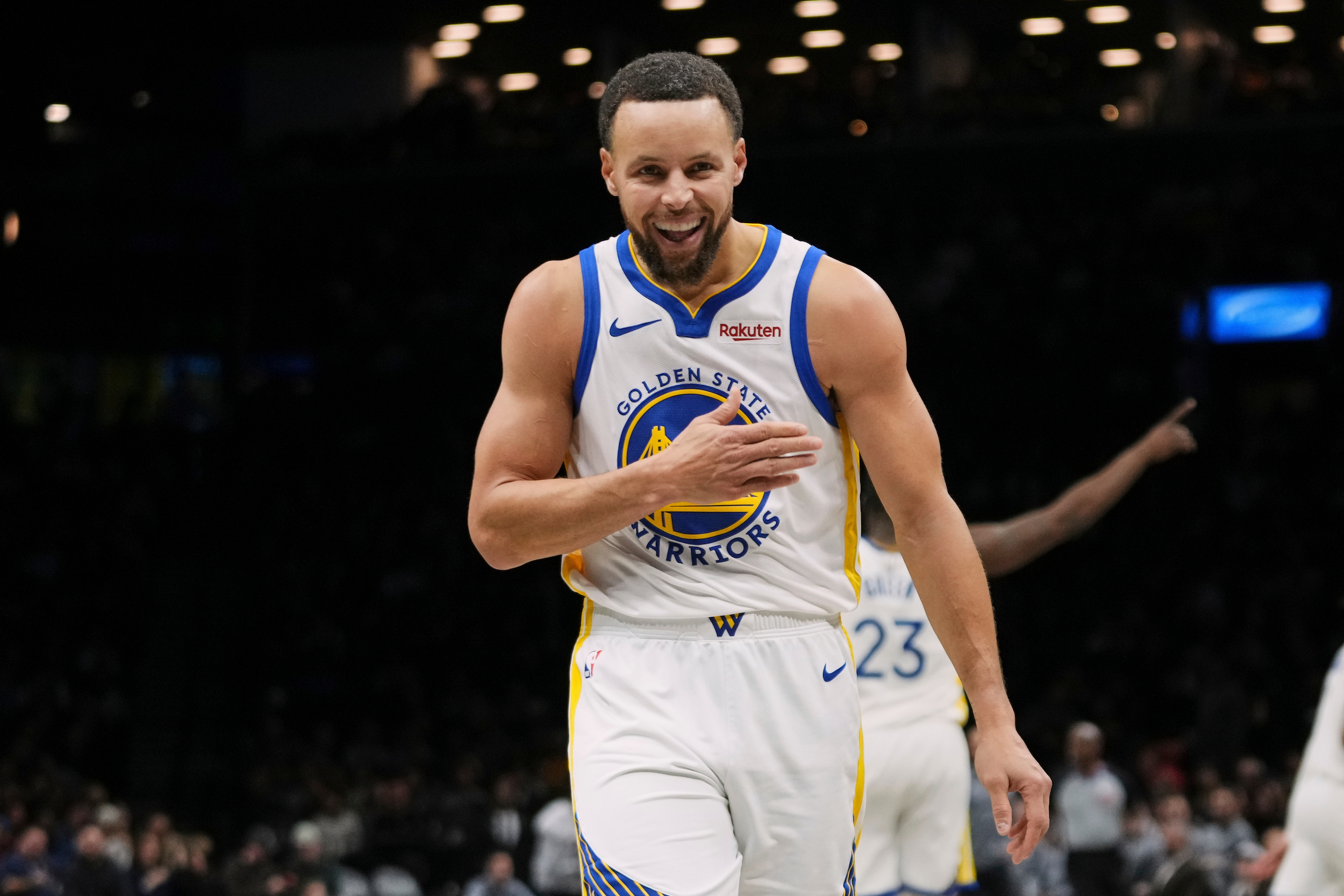NBA: Steph Curry, Butler lead Warriors to victory over Nets