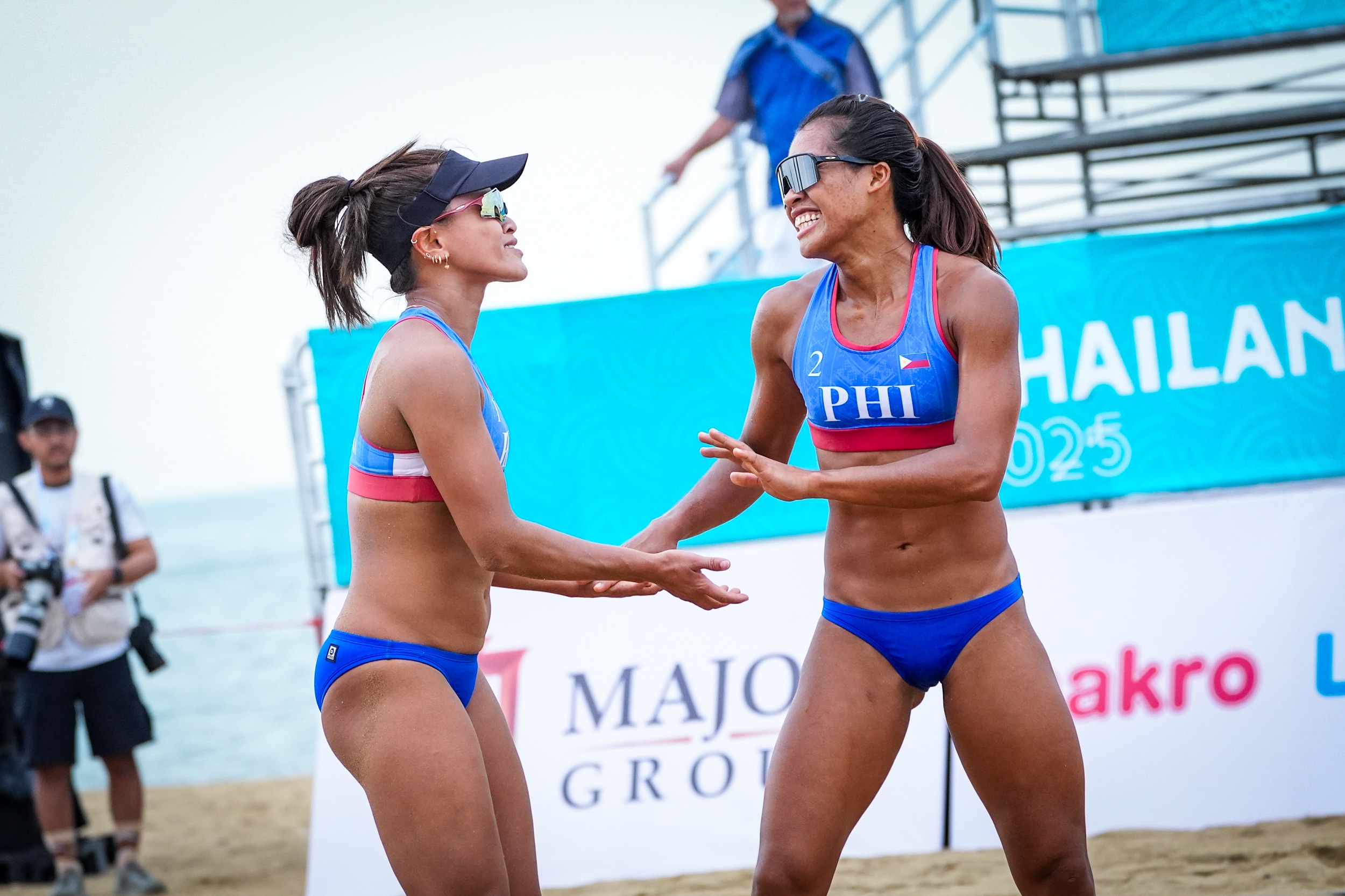 SEA Games: Alas’ Rondina, Pons stun Indonesia in beach volleyball