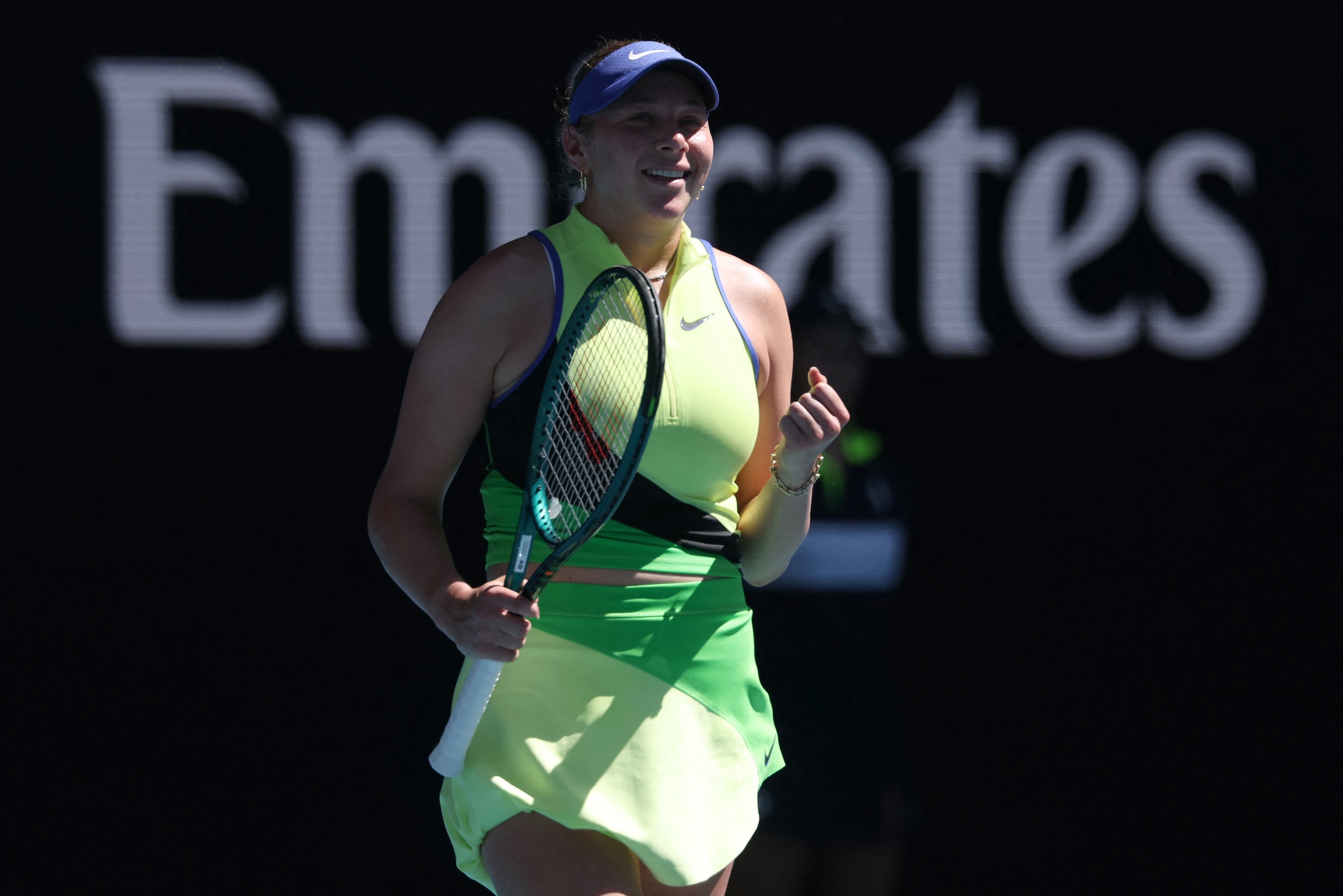 Amanda Anisimova ensures 25-year Australian Open first for US women