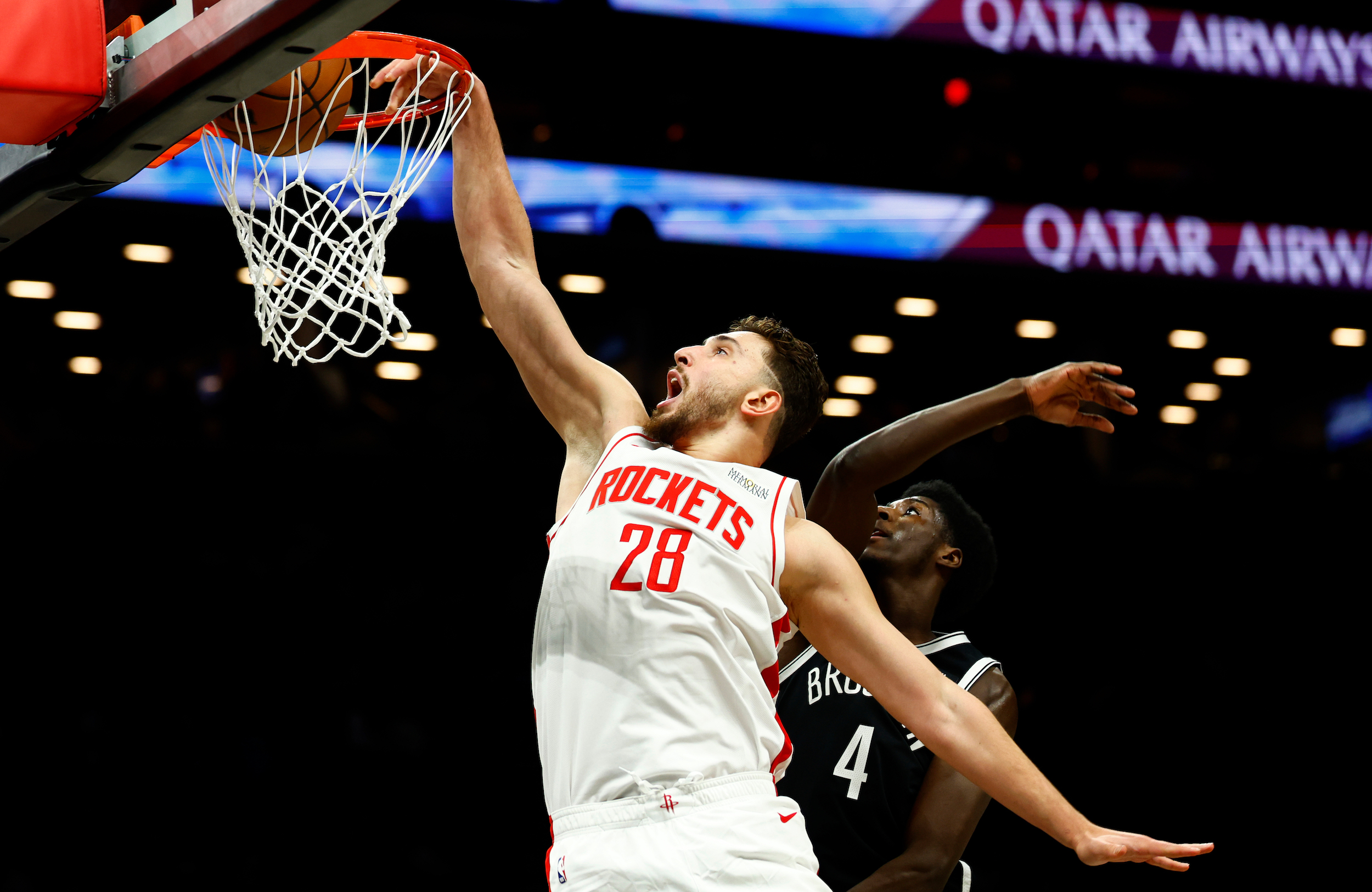NBA: Rockets blast Nets for 4th straight victory