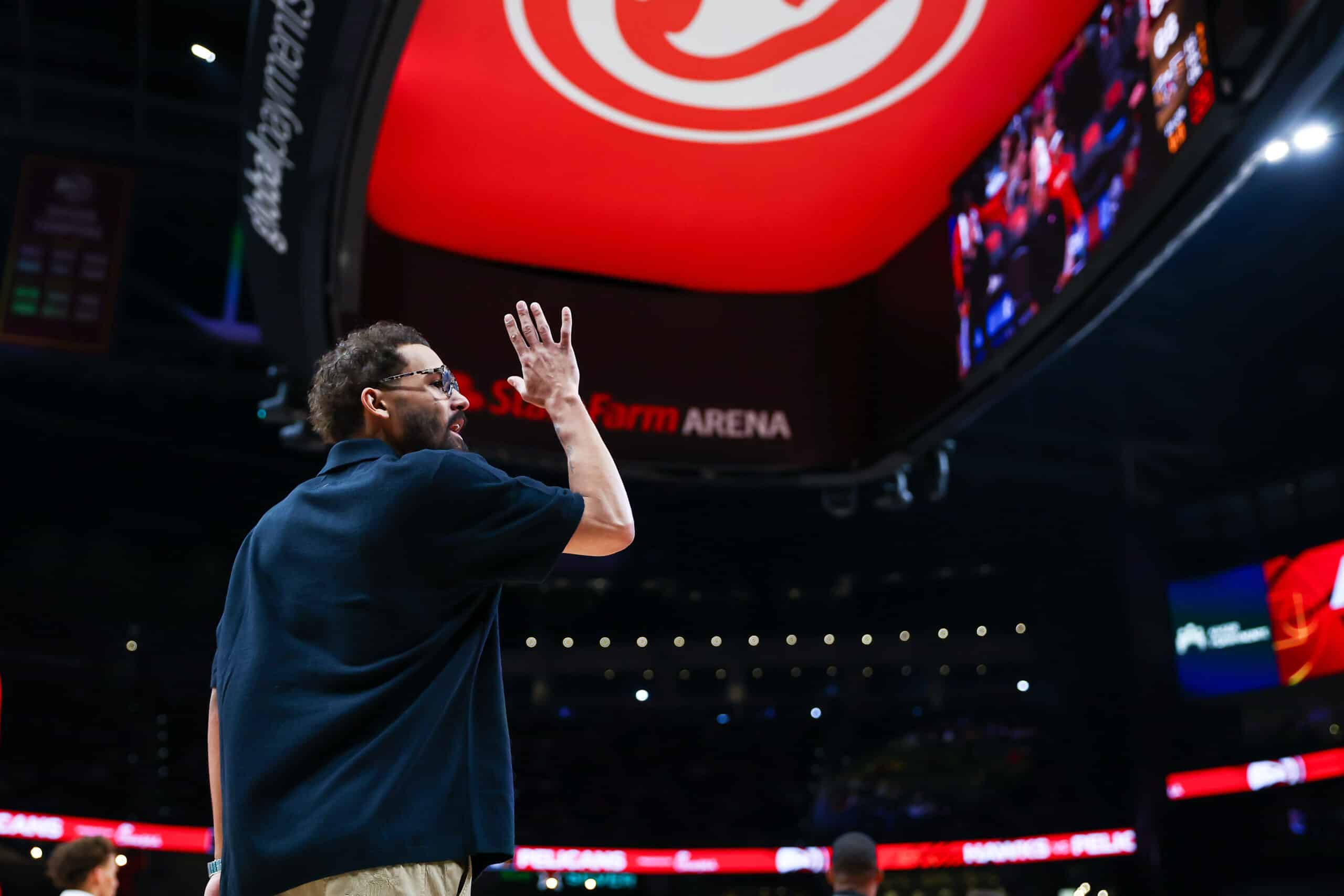 NBA: Hawks roll past Pelicans as word of Trae Young trade breaks