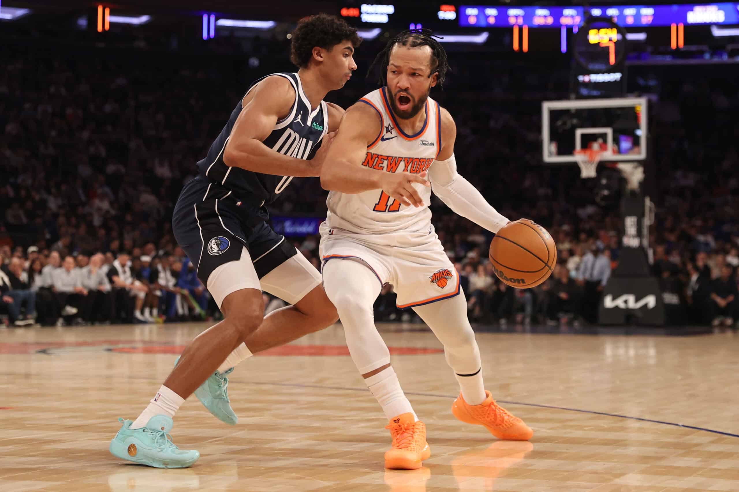 NBA: Knicks are blown out, booed and losing control