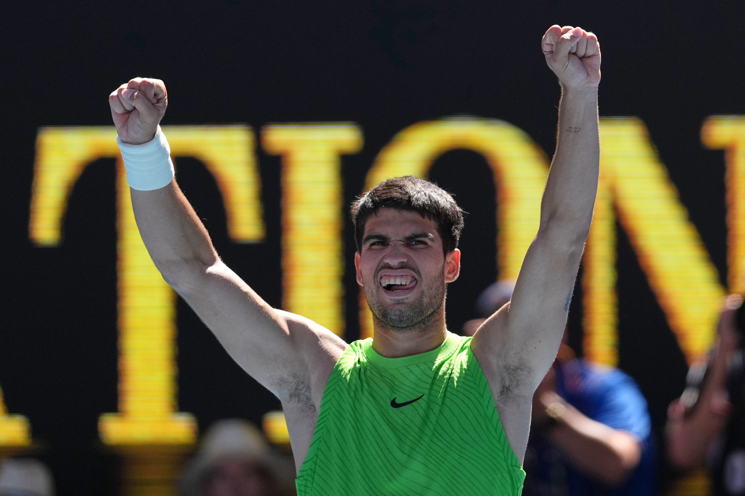 Carlos Alcaraz scores easy win at Australian Open