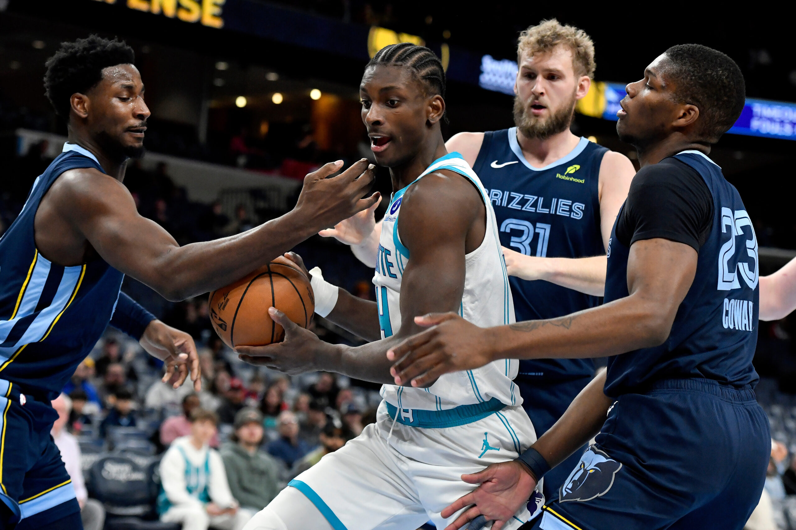 NBA: Hornets beat Grizzlies, top win total from last season