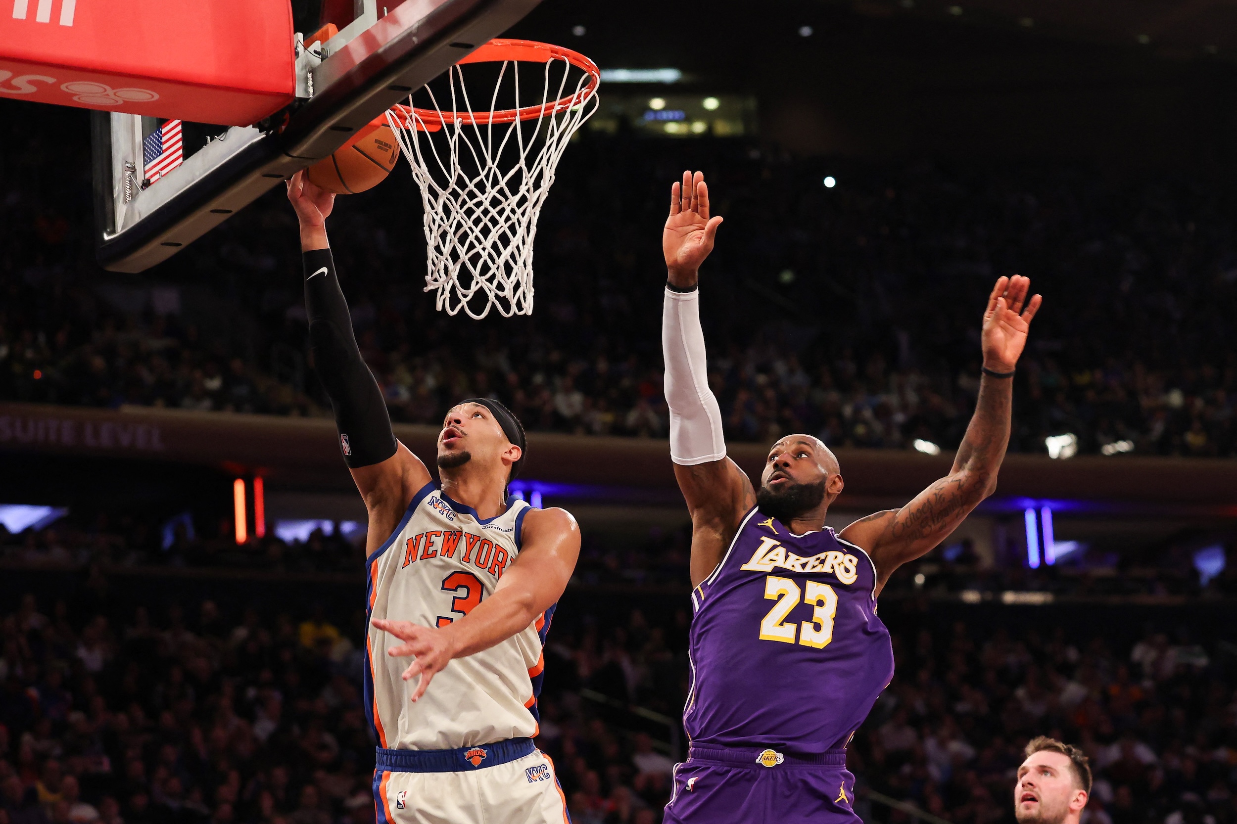 NBA: Knicks beat Lakers in LeBron’s 32nd regular-season game at MSG