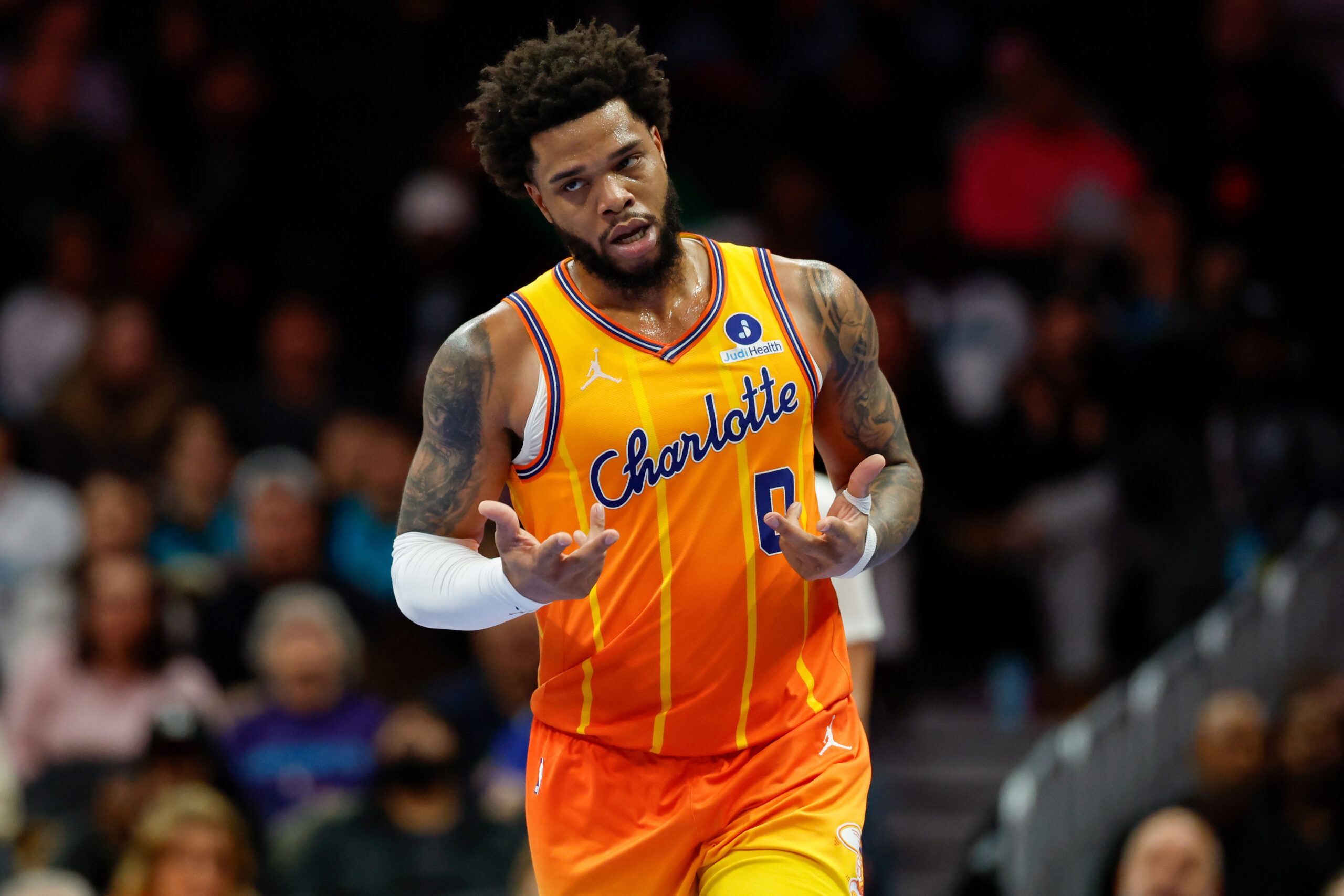 The ‘6-7’ craze is going strong at NBA and college basketball games