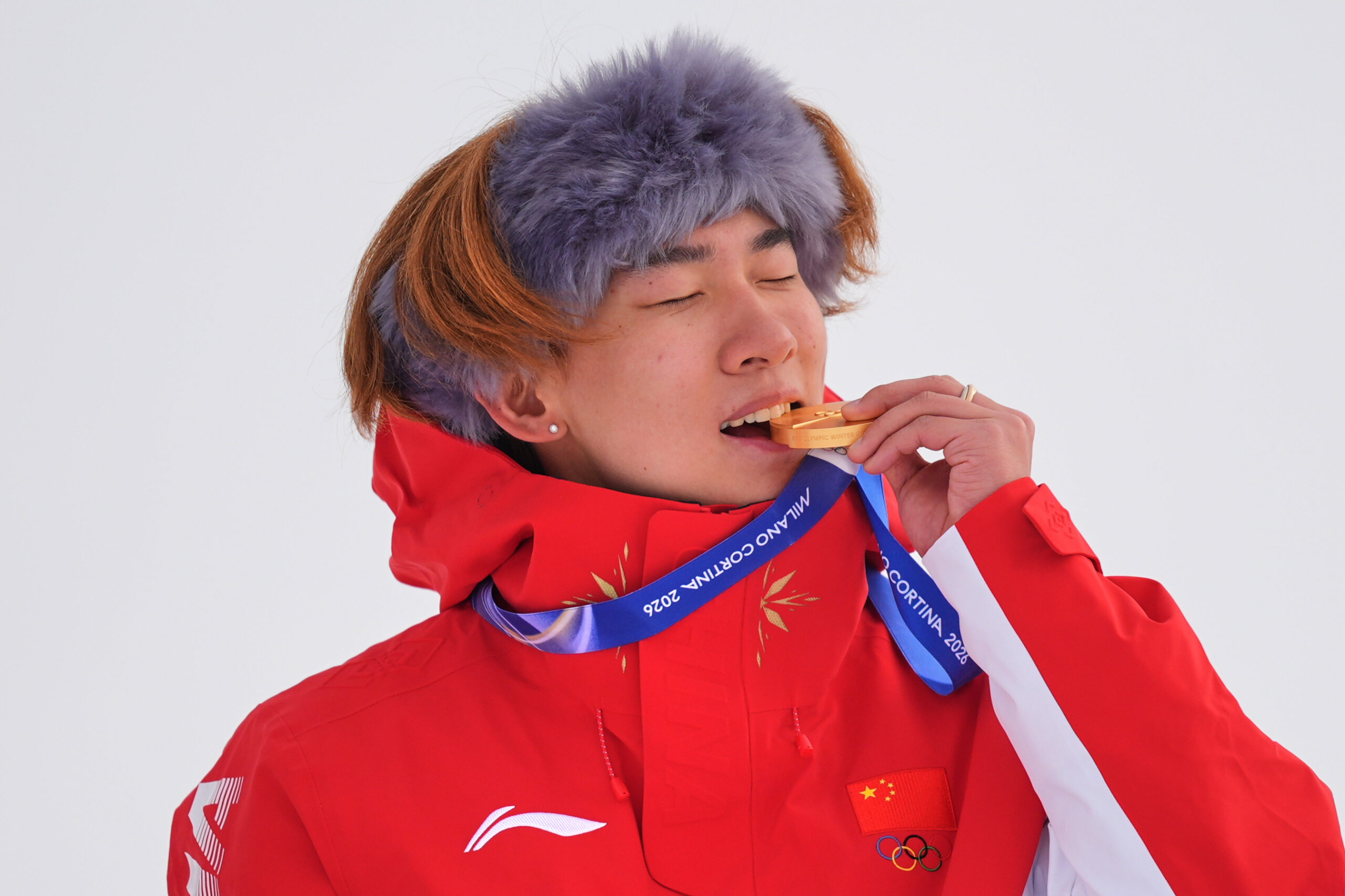 Winter Olympics: Su Yiming wins China’s first gold