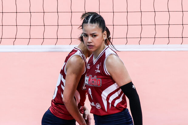 PVL: Eya Laure's stellar night ends in injury, tough loss