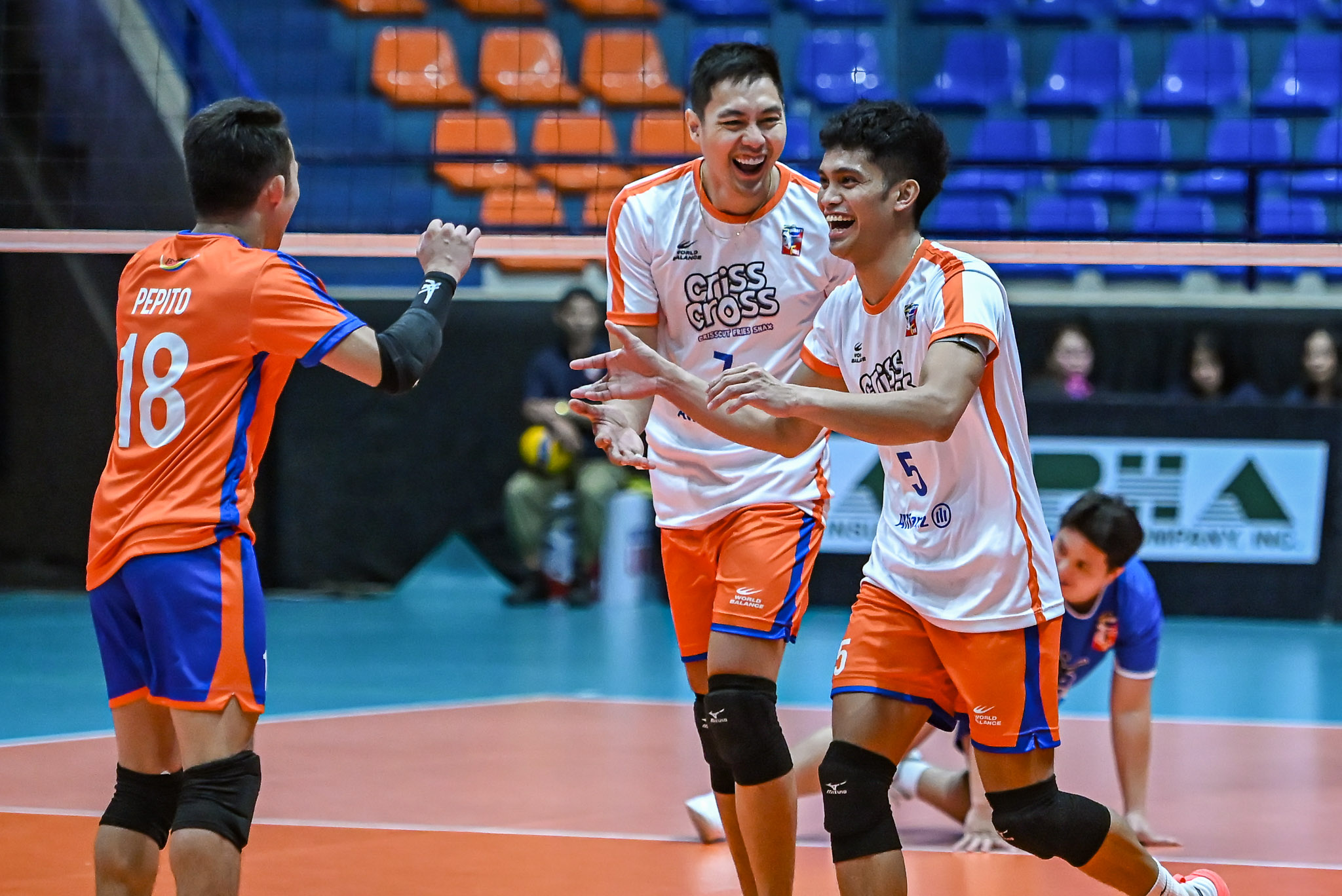 Spikers’ Turf: Criss Cross, Savouge test mettle for solo lead