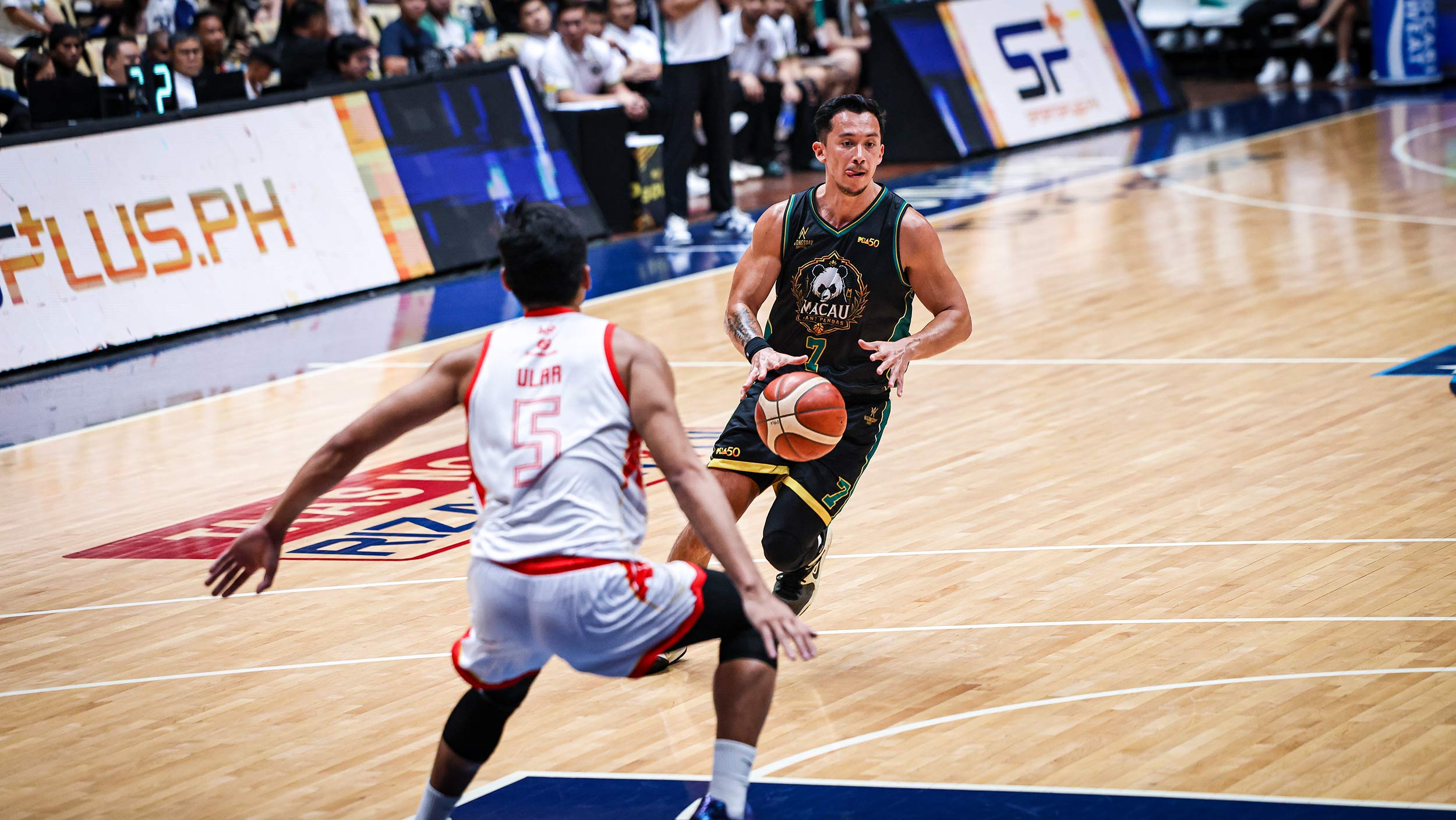 PBA: Macau rallies past Titan Ultra for breakthrough win
