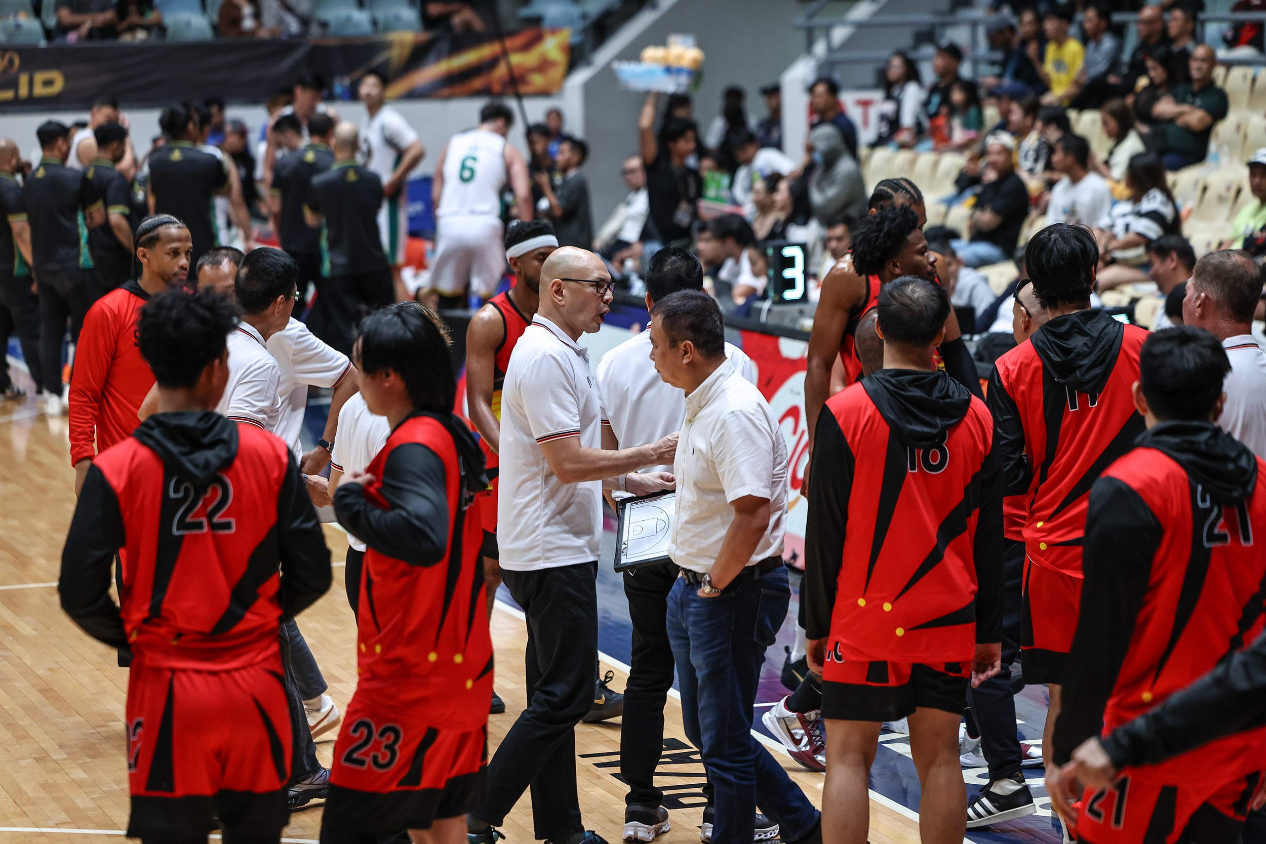 PBA: Peter Martin fills in again for Leo Austria in San Miguel win